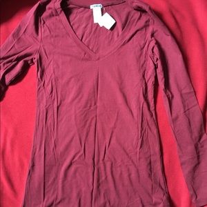 NWT V NECK LONG SLEEVE T.SHIRT